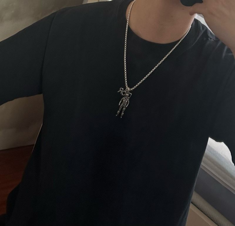 chr1st1an D10r necklaces